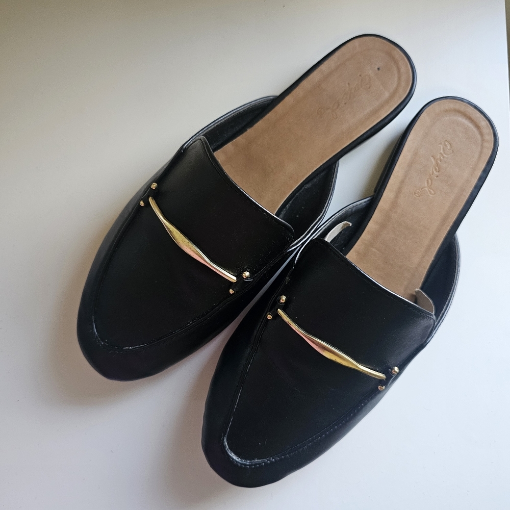 Black Mules